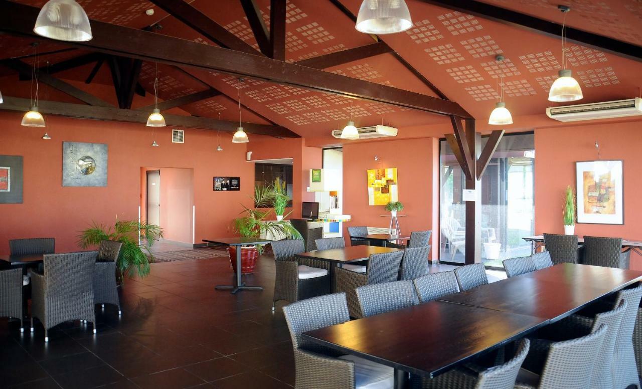 Ibis Styles Segre Hotel Ngoại thất bức ảnh